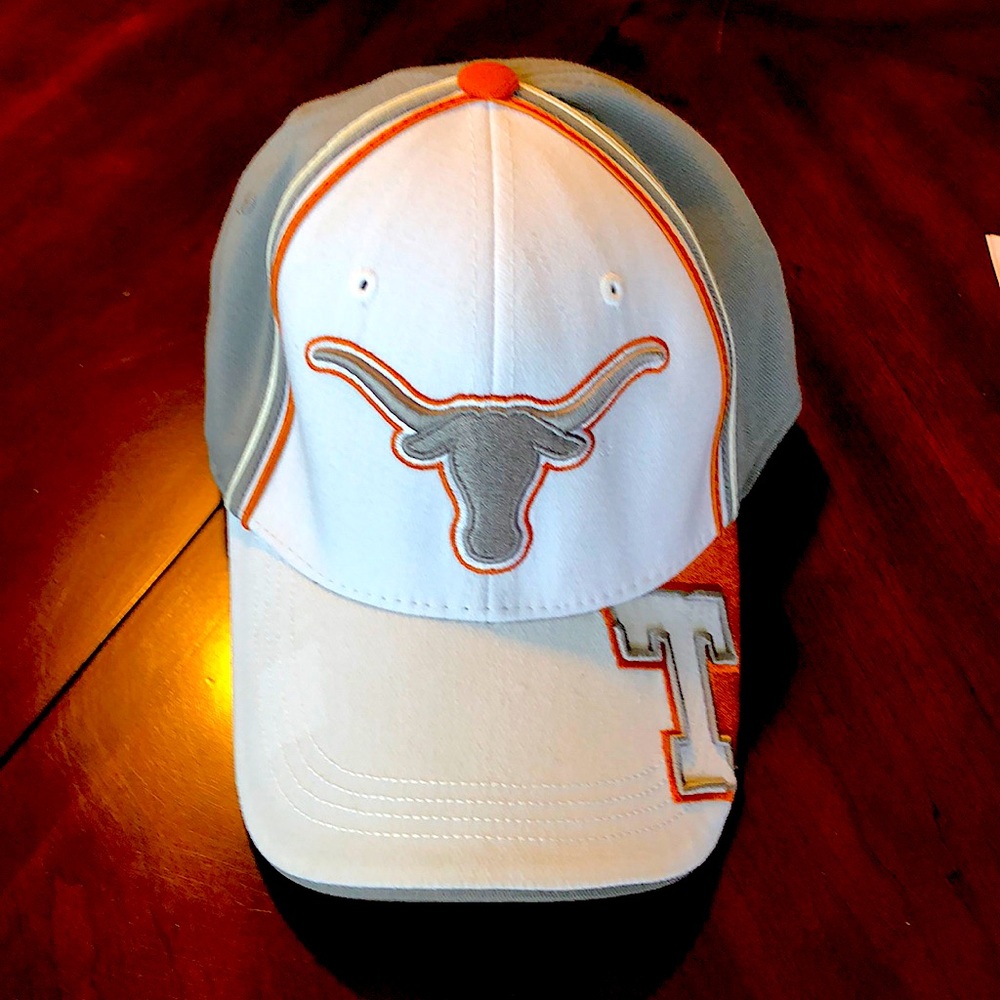 New Texas Longhorns sports cap. Officially collegiate licensed product.